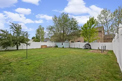 1828 N 225 W, Layton, UT 84041 - Photo 16