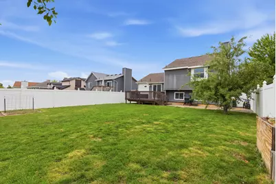1828 N 225 W, Layton, UT 84041 - Photo 20