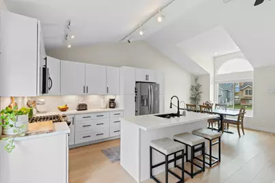 1828 N 225 W, Layton, UT 84041 - Photo 2