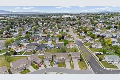 1828 N 225 W, Layton, UT 84041 - Photo 20