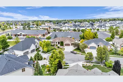 1536 W Misty Breeze Cir S, Kaysville, UT 84037 - Photo 48