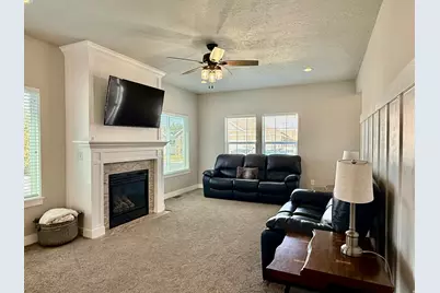 4565 W 3350 S, West Haven, UT 84401 - Photo 4