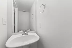 1282 N Lily Pad Dr, Spanish Fork, UT 84660 - Photo 18