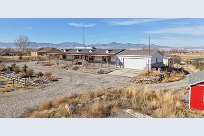 718 S State St, Genola, UT 84655 - Photo 8