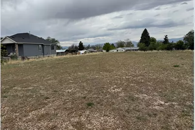 640 S 100 W, Mount Pleasant, UT 84647 - Photo 1