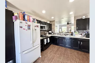 1614 W Eisenhower Way S, Salt Lake City, UT 84104 - Photo 4