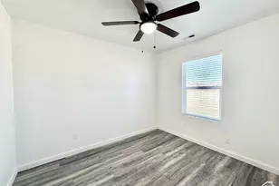 1614 W Eisenhower Way S, Salt Lake City, UT 84104 - Photo 8