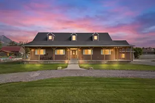 247 W 400 N, Santaquin, UT 84655 - Photo 2