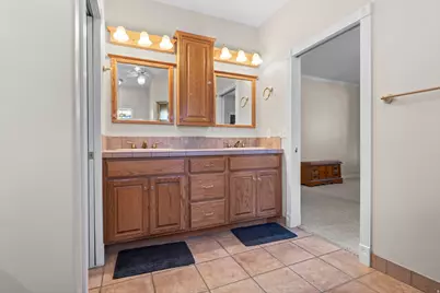 247 W 400 N, Santaquin, UT 84655 - Photo 18