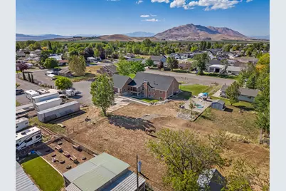 247 W 400 N, Santaquin, UT 84655 - Photo 40