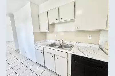 4073 W 3100 S, West Valley, UT 84120 - Photo 4