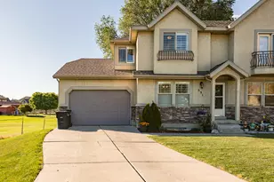 551 E Walnut Glen Dr, Springville, UT 84663 - Photo 1