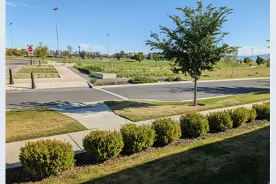 6089 W Lake Ave, South Jordan, UT 84009 - Photo 22