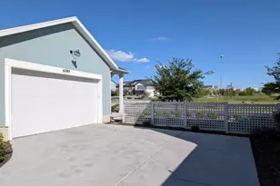 6089 W Lake Ave, South Jordan, UT 84009 - Photo 20