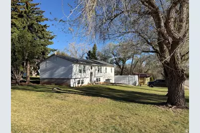 417 S Main St, Monticello, UT 84535 - Photo 4