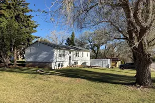 417 S Main St, Monticello, UT 84535 - Photo 4