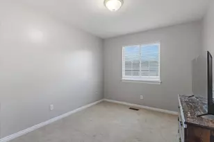 819 S Canyon Rd, Payson, UT 84651 - Photo 14