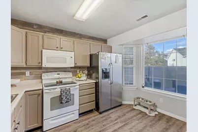 819 S Canyon Rd, Payson, UT 84651 - Photo 10