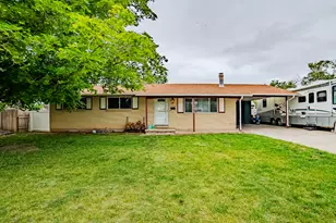 1618 W Camelot Dr, Layton, UT 84041 - Photo 1
