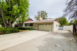 344 N 250 W, Vernal, UT 84078 - Photo 2