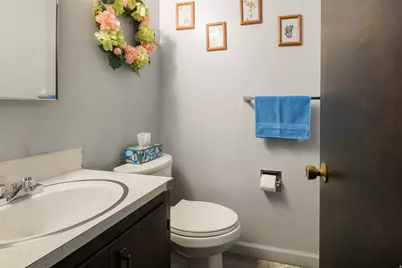 344 N 250 W, Vernal, UT 84078 - Photo 22