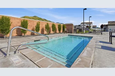 1392 E 380 S, Hyrum, UT 84319 - Photo 42