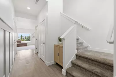 1392 E 380 S, Hyrum, UT 84319 - Photo 12
