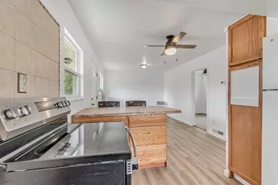 1184 W 400 S, Salt Lake City, UT 84104 - Photo 6