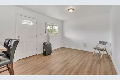 1184 W 400 S, Salt Lake City, UT 84104 - Photo 2