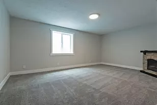 4901 S Laura Dr E, Salt Lake City, UT 84107 - Photo 22