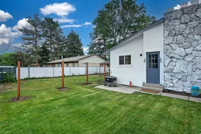4901 S Laura Dr E, Salt Lake City, UT 84107 - Photo 36