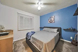 5946 S Highland Dr, Holladay, UT 84121 - Photo 10