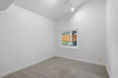 11724 S Briar Glen Dr E, Sandy, UT 84092 - Photo 30