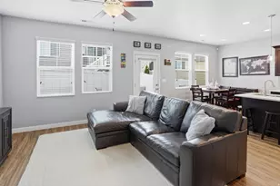 1488 E Primrose Ln, Layton, UT 84040 - Photo 10