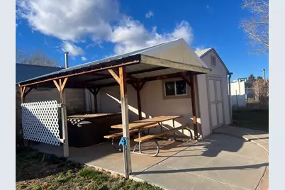 115 N 400 W, Blanding, UT 84511 - Photo 8
