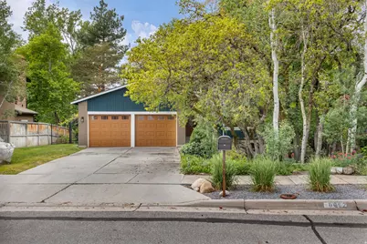 10062 S Bell Canyon Cir, Sandy, UT 84092 - Photo 4
