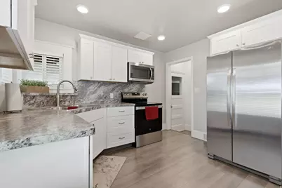 282 W 500 N, Logan, UT 84321 - Photo 10