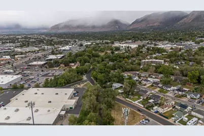181 S Country Club Dr E, South Ogden, UT 84405 - Photo 36