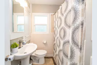 181 S Country Club Dr E, South Ogden, UT 84405 - Photo 12