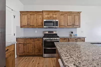 628 S 380 E, Smithfield, UT 84335 - Photo 10