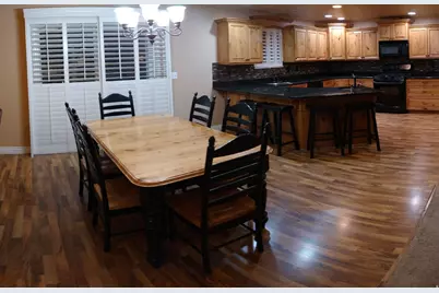 1089 W 2325 N, Layton, UT 84041 - Photo 6