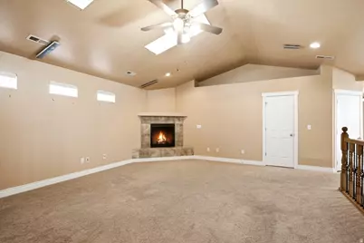 1089 W 2325 N, Layton, UT 84041 - Photo 16