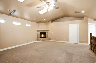1089 W 2325 N, Layton, UT 84041 - Photo 16