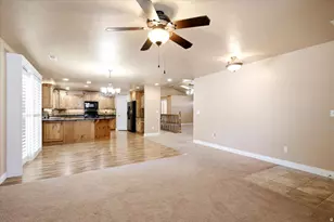 1089 W 2325 N, Layton, UT 84041 - Photo 6