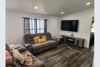 1578 N 210 E #14, Tooele, UT 84074 - Photo 4