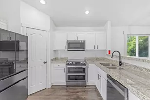 10764 S Pine Grove Way W, South Jordan, UT 84009 - Photo 16