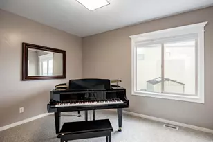 11831 N 6190 W, Highland, UT 84003 - Photo 8
