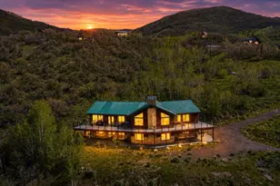 6 Beaver Springs Rancheros, Oakley, UT 84055 - Photo 2
