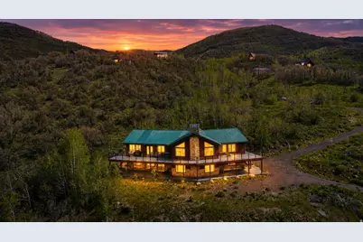 6 Beaver Springs Rancheros, Oakley, UT 84055 - Photo 2