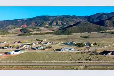 1531 S Laura Cir, Parowan, UT 84761 - Photo 12